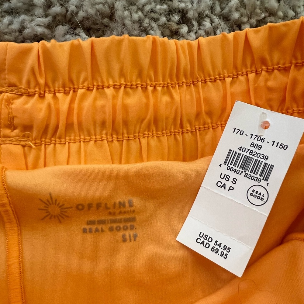 Aerie 2” Hot Stuff Short New with tags - Picture 3 of 6